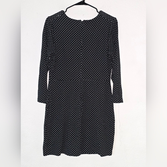 Old navy womens poker dot dress in size medium color black and white, round neck - Picture 5 of 9